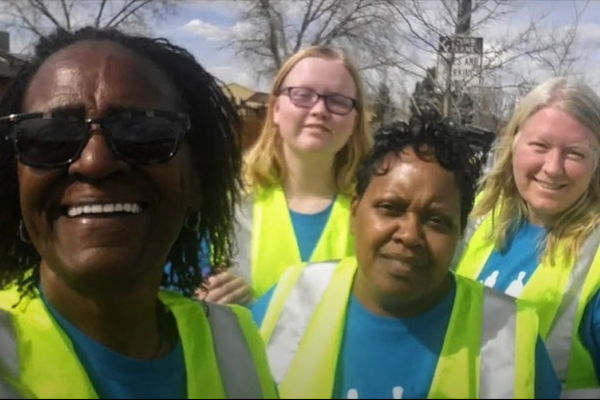 Image of citizen scientists in Denver, CO